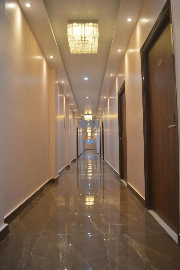Maharaja Hotel & Banquet Darbhanga Екстериор снимка