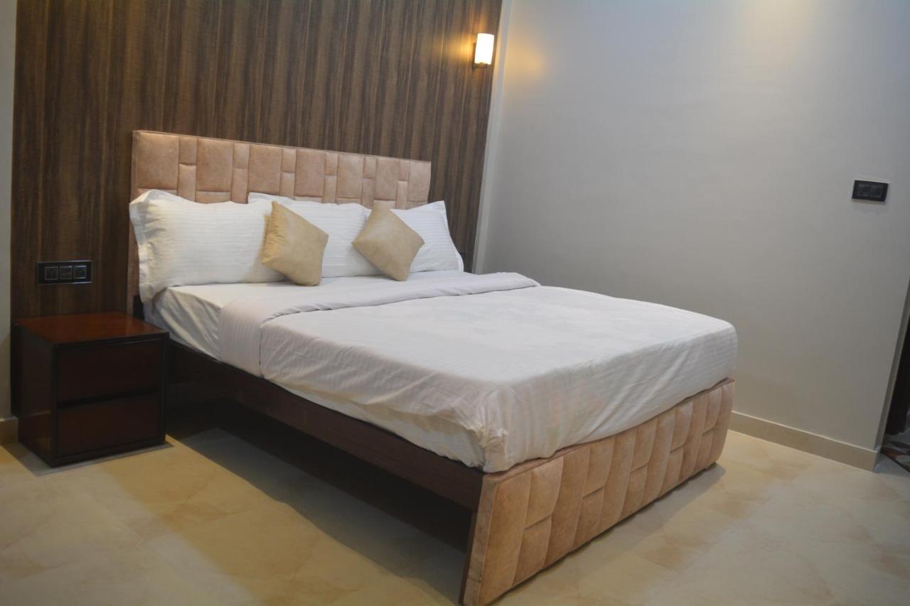 Maharaja Hotel & Banquet Darbhanga Екстериор снимка